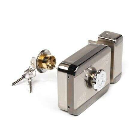 Motoverrou décondamnation electrique et manuelle